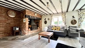 Sitting Room- click for photo gallery
